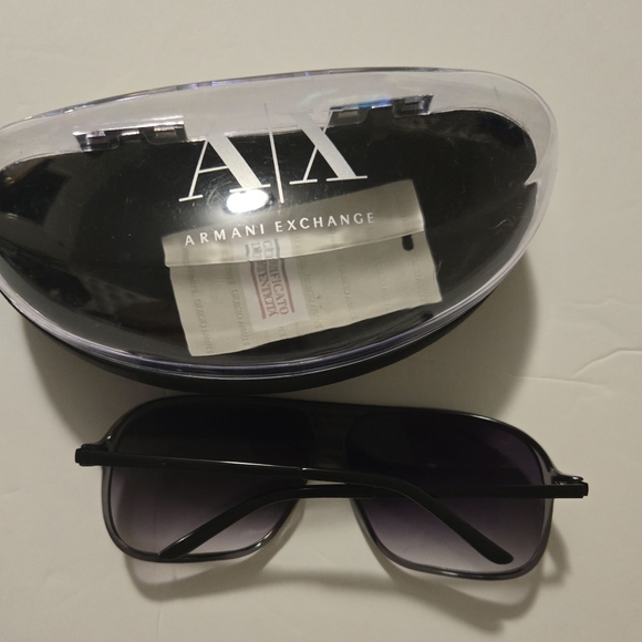 New Armani Exchange Gray Mens Sunglasses - Picture 2 of 2